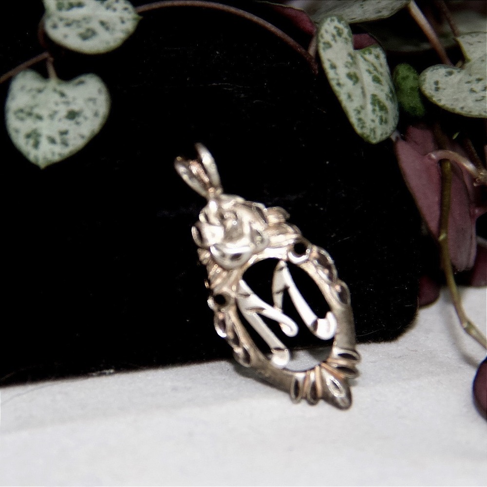 Vintage‎ Sterling Silver Initial M Pendant Rose Floral Scroll Frame 925 Silver